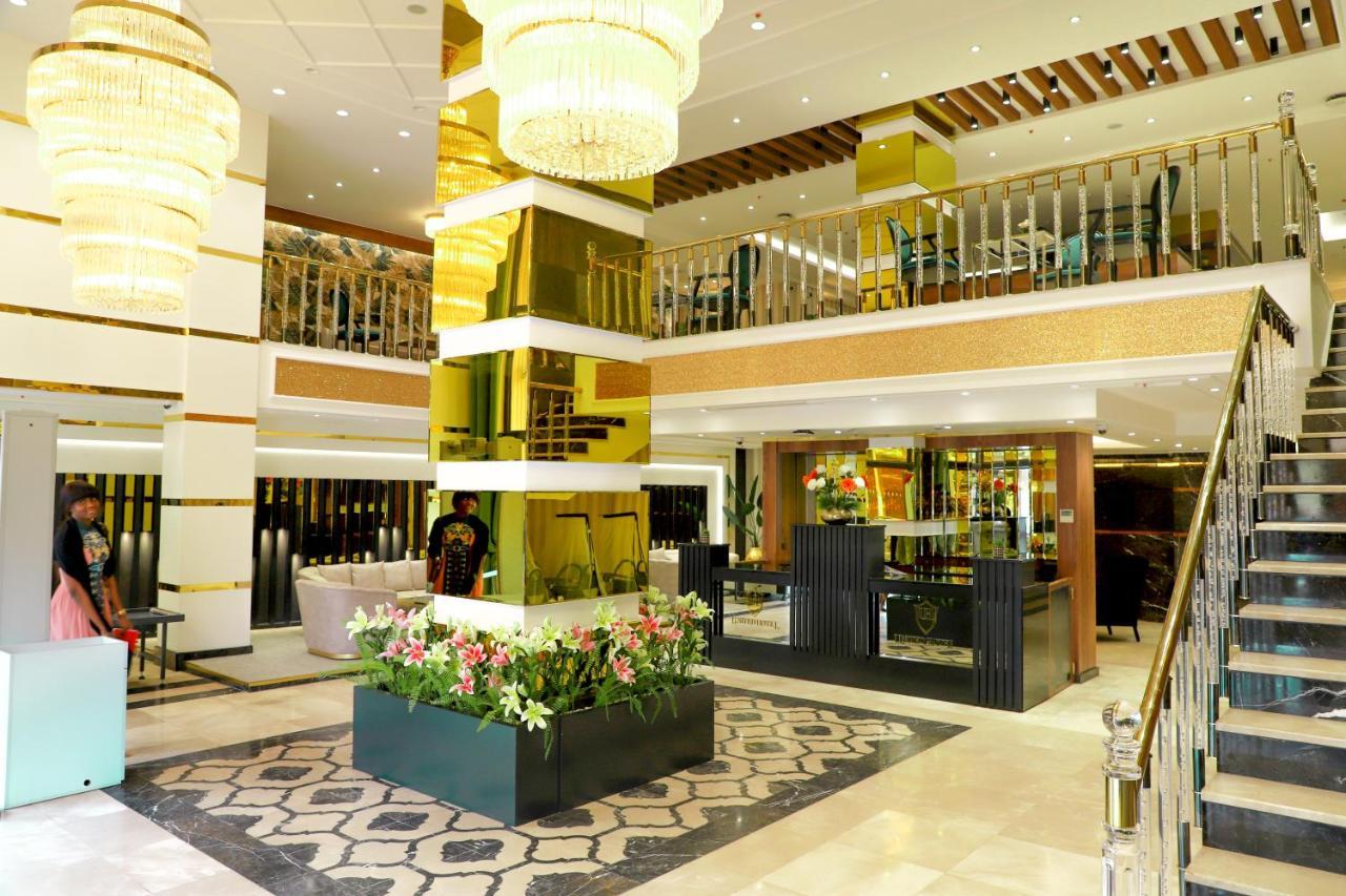 United Hotel International Yaoundé Exterior foto